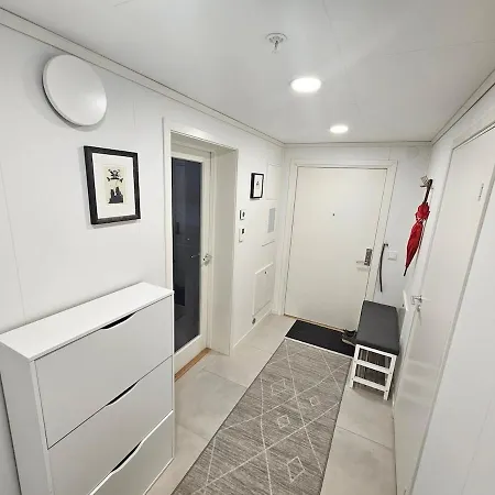 New Modern With Garage * Svolvær